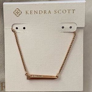 Kendra Scott rose gold bar pendent necklace